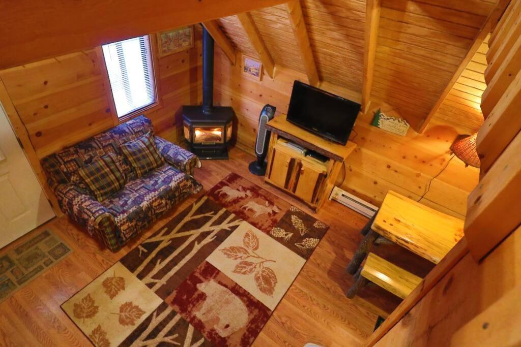 Cozy Cabin W/ Fireplace 3 Minutes To Helen! #2. 외부 사진